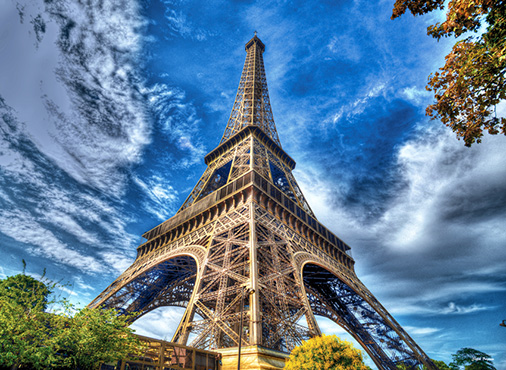 에펠탑, 하늘과 땅